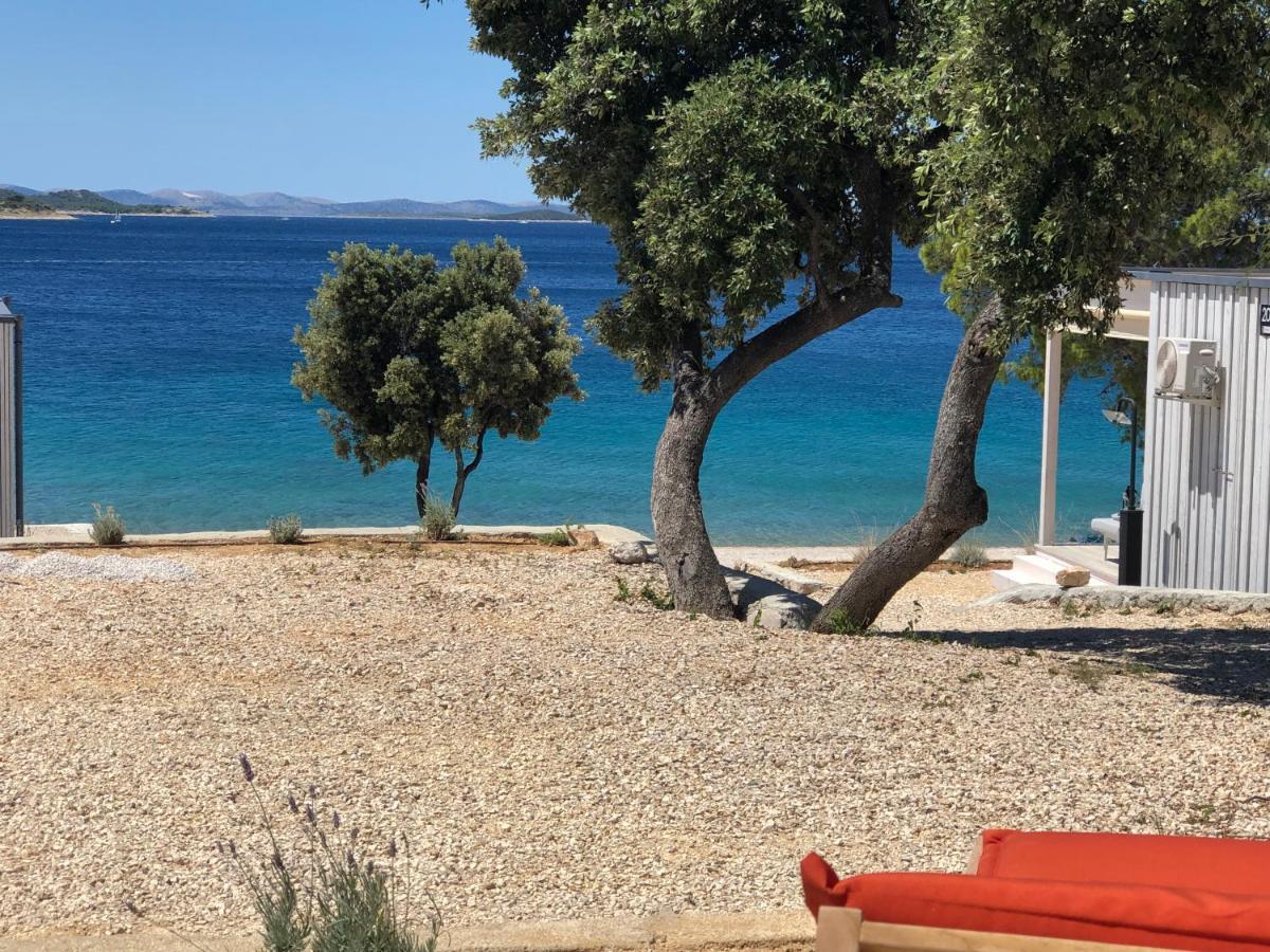 Buqez Eco Resort - Beachfront 20 & House 42 Drage Dış mekan fotoğraf