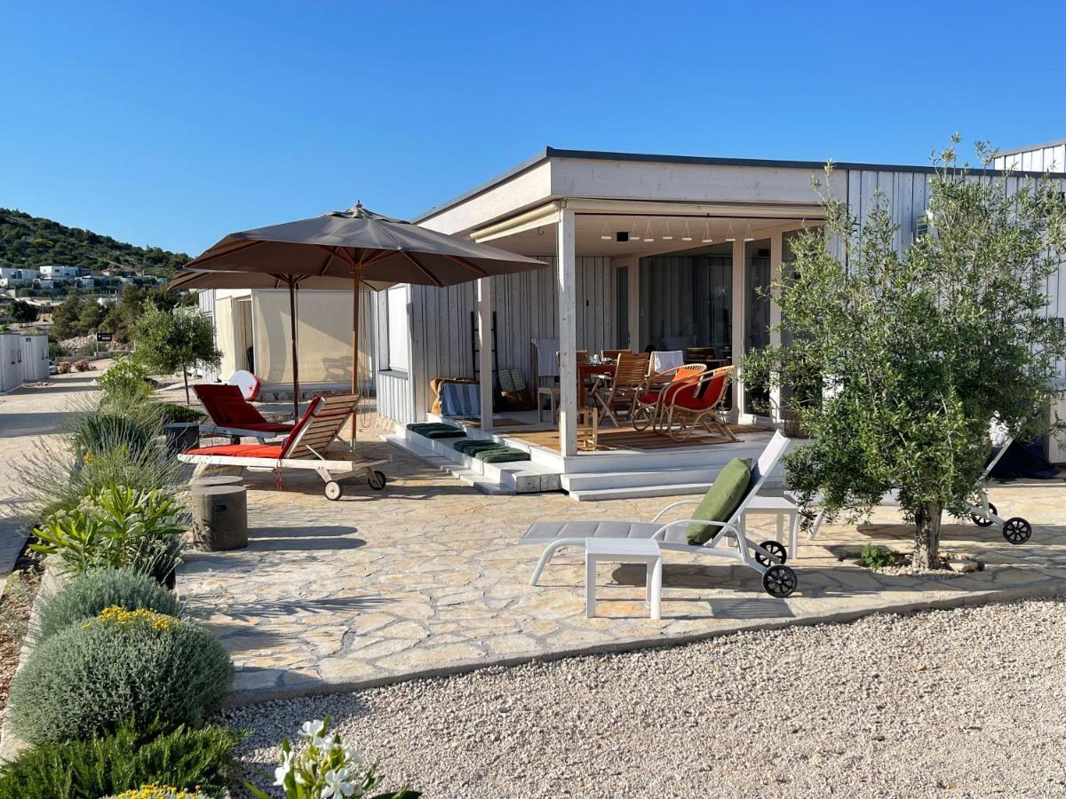 Buqez Eco Resort - Beachfront 20 & House 42 Drage Dış mekan fotoğraf