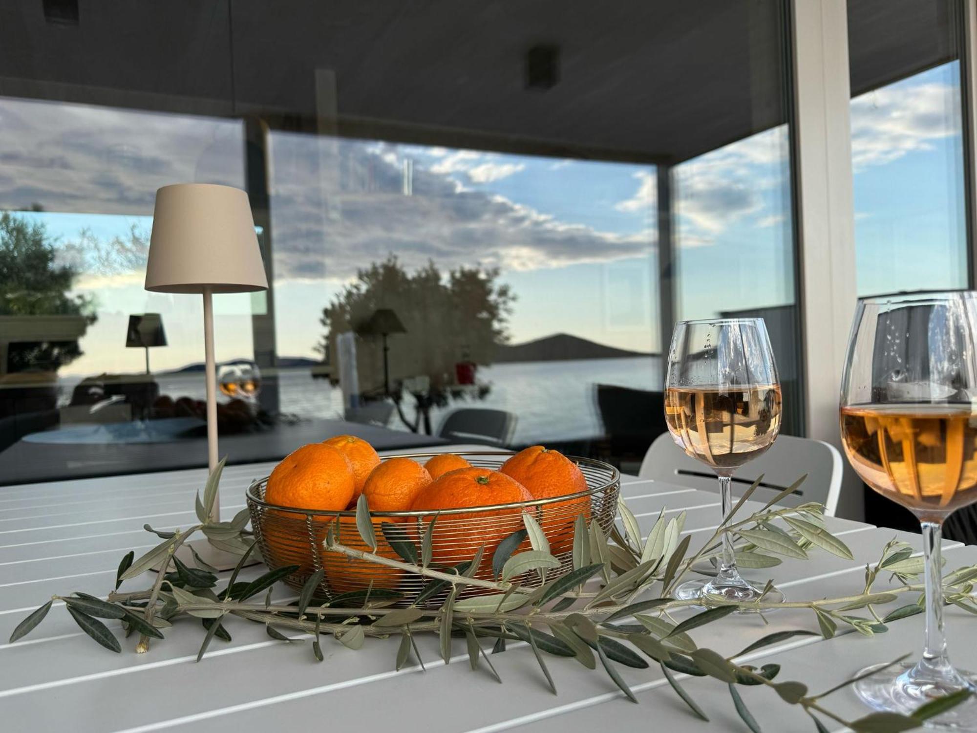 Buqez Eco Resort - Beachfront 20 & House 42 Drage Dış mekan fotoğraf